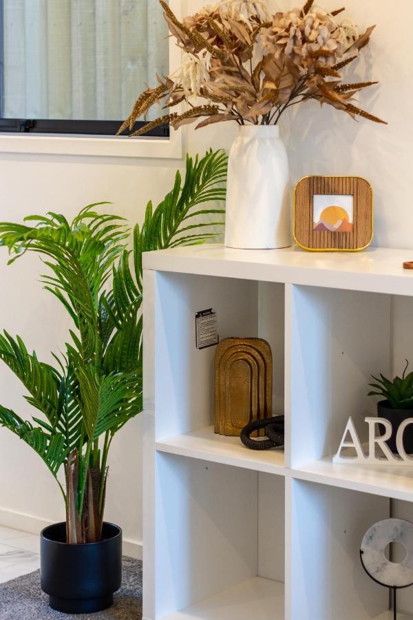 Trendy 3 Bedroom 2 Bath Residence, Central City Christchurch Bagian luar foto