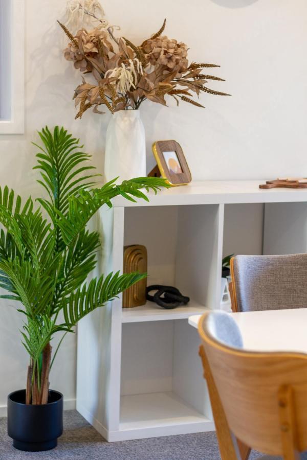 Trendy 3 Bedroom 2 Bath Residence, Central City Christchurch Bagian luar foto