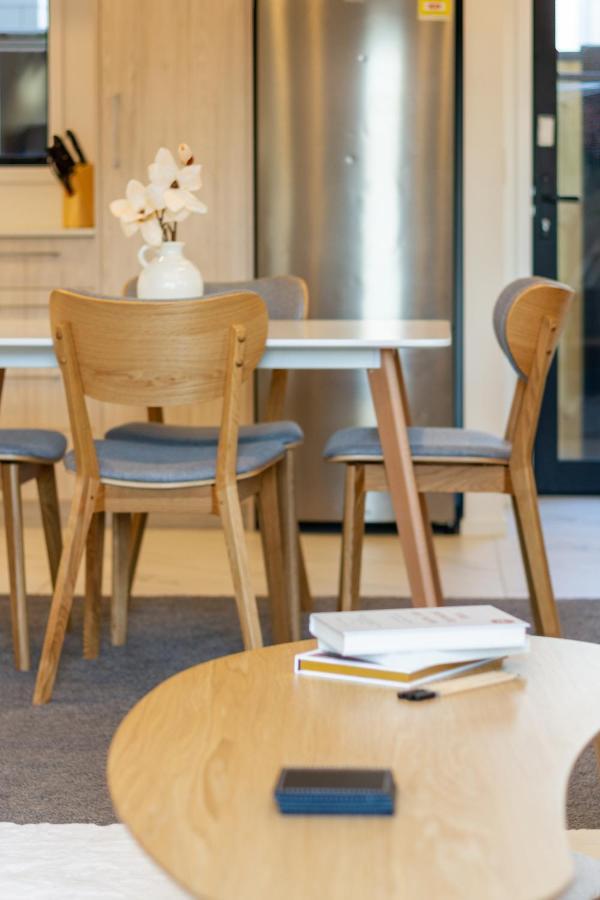 Trendy 3 Bedroom 2 Bath Residence, Central City Christchurch Bagian luar foto